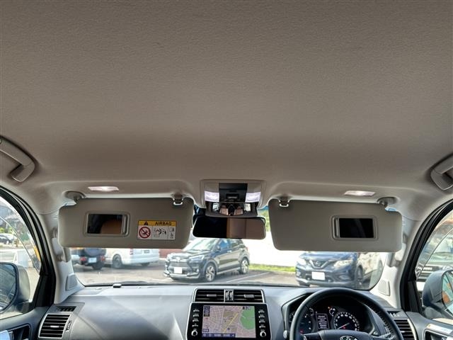 Toyota LAND CRUISER PRADO 2022 8565486-17