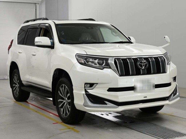 Toyota LAND CRUISER PRADO 2022 8565655-5
