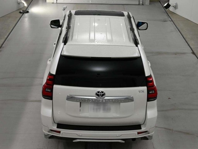 Toyota LAND CRUISER PRADO 2022 8565655-8