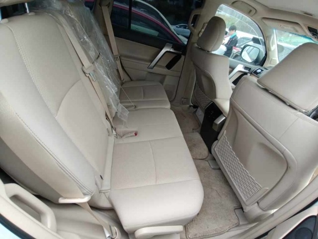 Toyota LAND CRUISER PRADO 2022 8565656-12