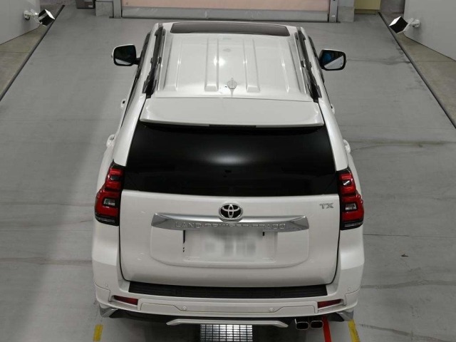 Toyota LAND CRUISER PRADO 2022 8565656-8