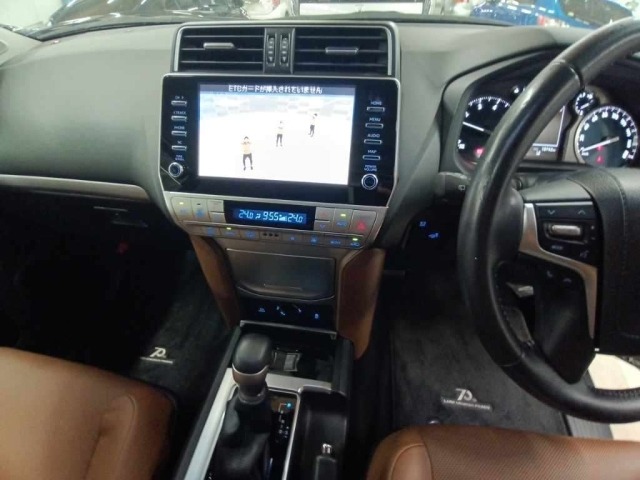 Toyota LAND CRUISER PRADO 2022 8565670-11
