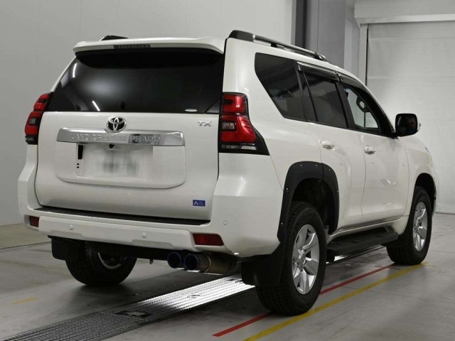 Toyota LAND CRUISER PRADO 2022 8565671-1