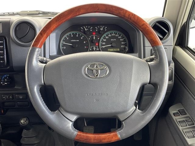 Toyota LAND CRUISER 2015 8540898-15