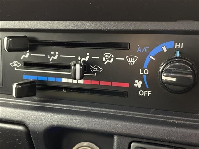 Toyota LAND CRUISER 2015 8540898-21