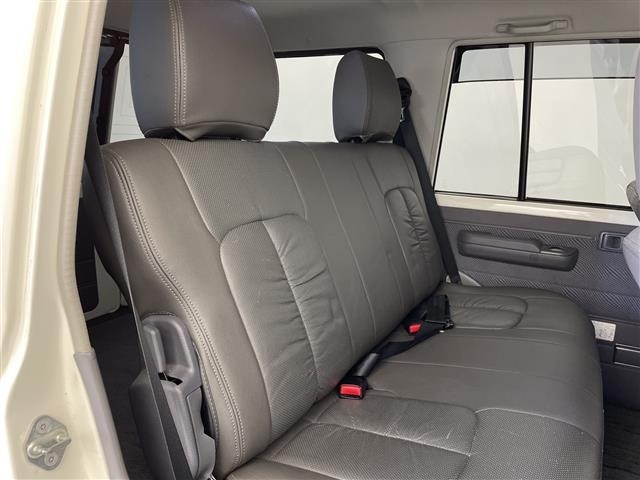 Toyota LAND CRUISER 2015 8540898-4