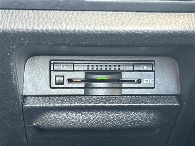 Toyota NOAH 2015 8540369-8