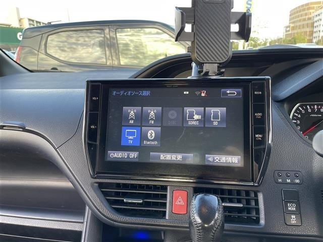 Toyota NOAH 2016 8540371-18
