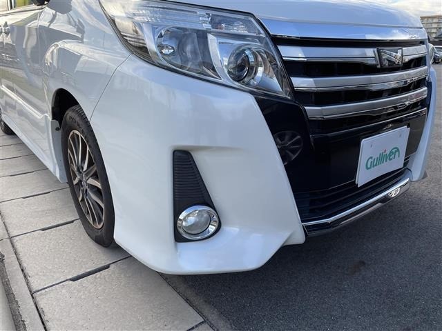 Toyota NOAH 2016 8540371-4