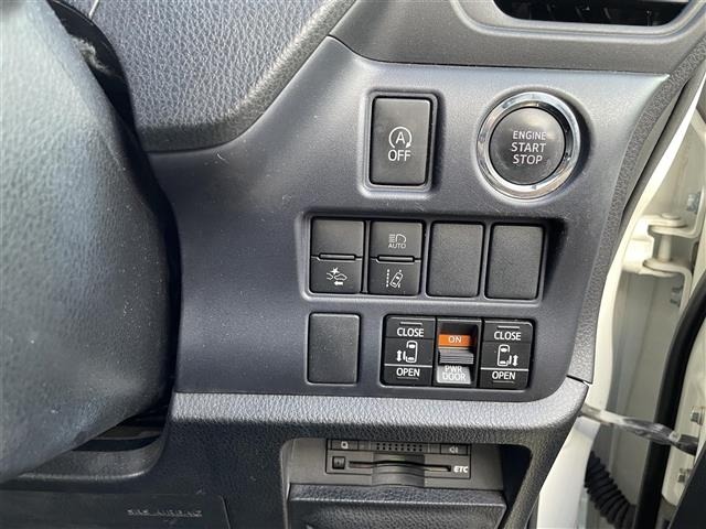 Toyota NOAH 2016 8540371-8