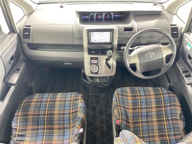Toyota NOAH 2008 8540372-15