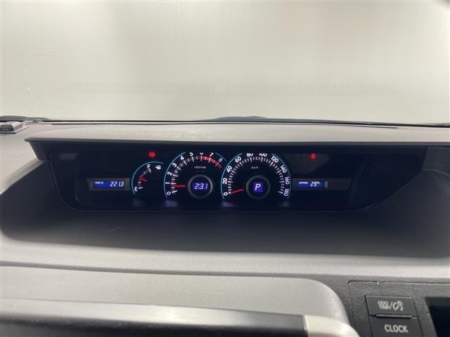 Toyota NOAH 2008 8540372-3