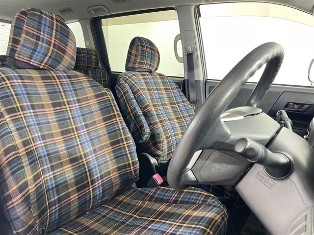 Toyota NOAH 2008 8540372-6