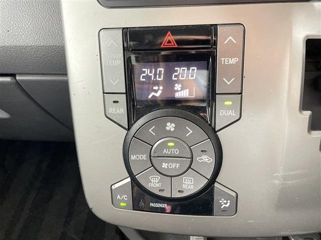 Toyota NOAH 2008 8540372-7