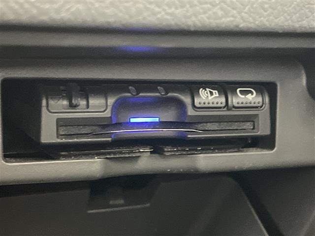 Toyota NOAH 2008 8540372-9