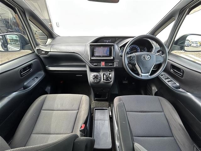 Toyota NOAH 2015 8540378-14
