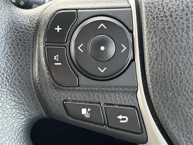 Toyota NOAH 2015 8540378-18
