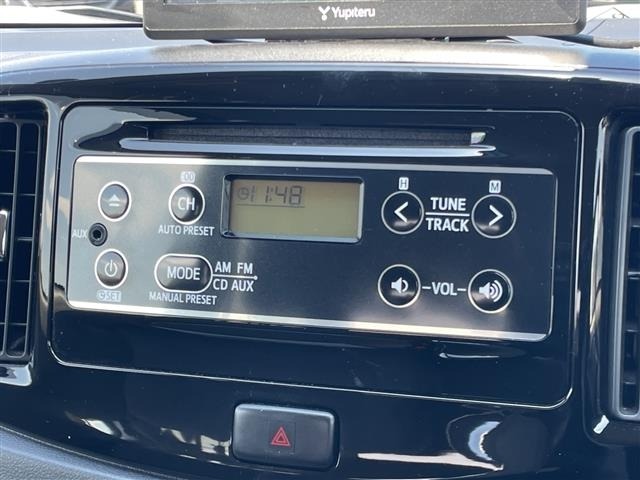 Toyota PIXIS EPOCH 2013 8550794-17