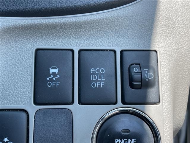 Toyota PIXIS EPOCH 2013 8550794-3