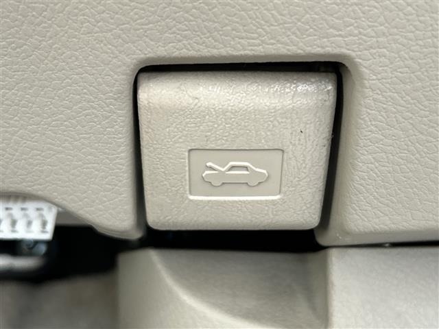 Toyota PREMIO 2010 8541479-10