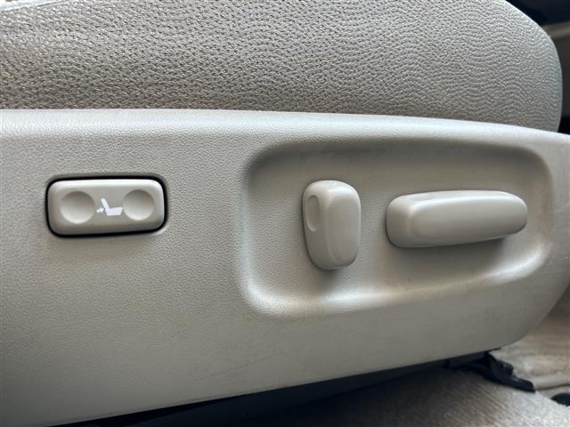 Toyota PREMIO 2010 8541479-11