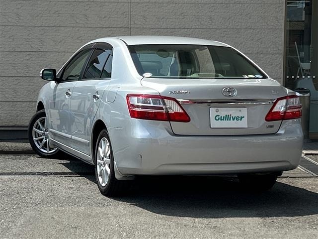 Toyota PREMIO 2010 8541479-13
