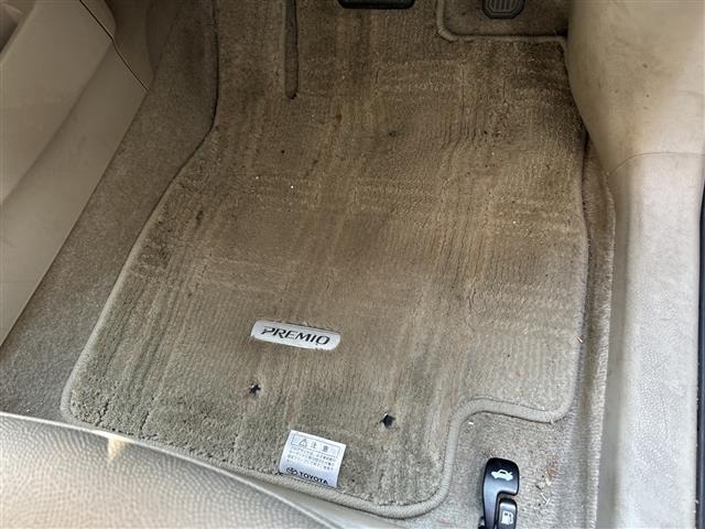 Toyota PREMIO 2010 8541479-20