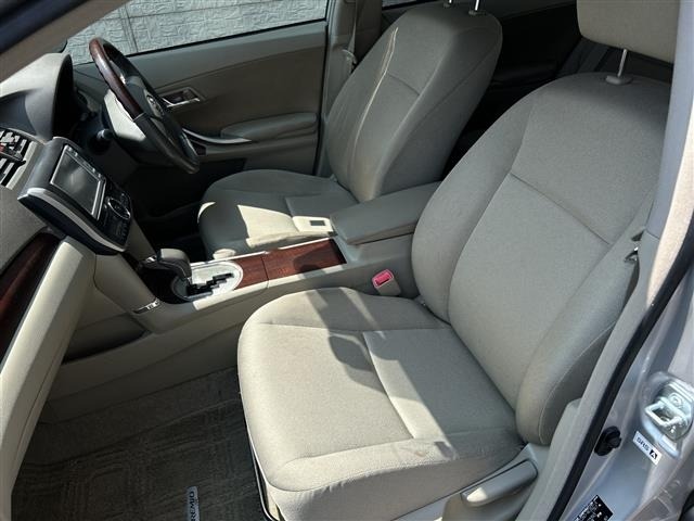 Toyota PREMIO 2010 8541479-6