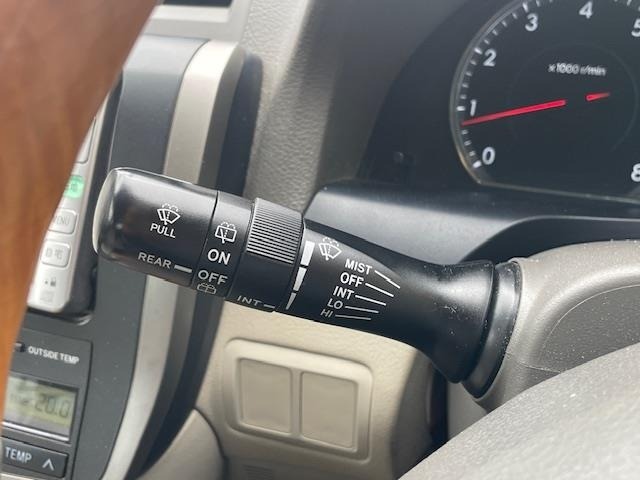 Toyota PREMIO 2007 8541480-1