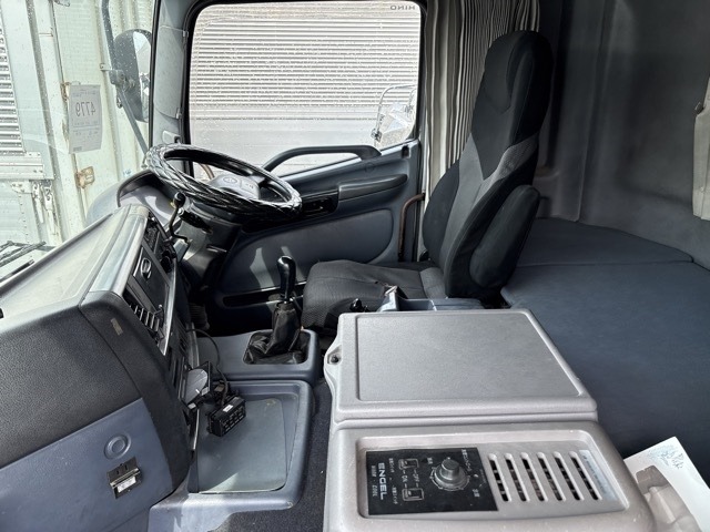 Hino PROFIA 2003 8559316-5