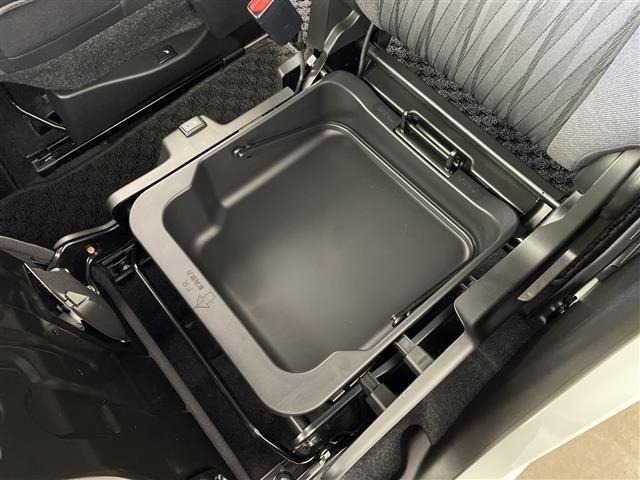 Suzuki SOLIO 2024 8539921-2