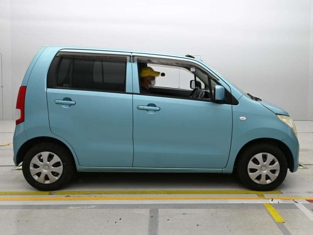 Suzuki WAGON R 2012 8538931-3