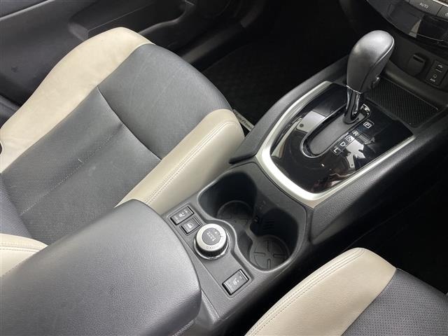 Nissan X-TRAIL 2015 8557081-9