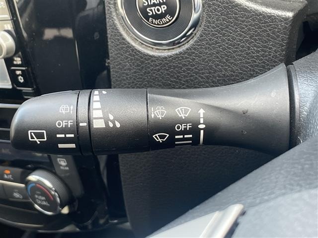 Nissan X-TRAIL 2016 8557124-1