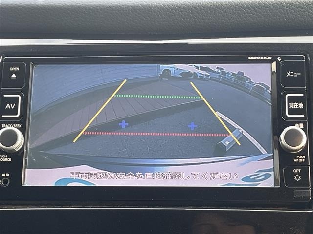 Nissan X-TRAIL 2016 8557124-10