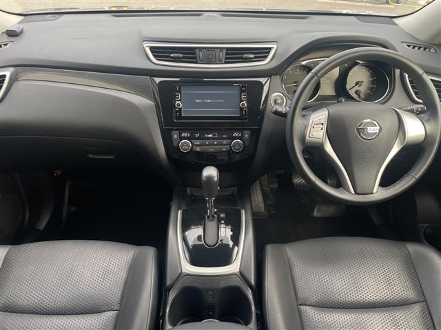 Nissan X-TRAIL 2016 8557124-14