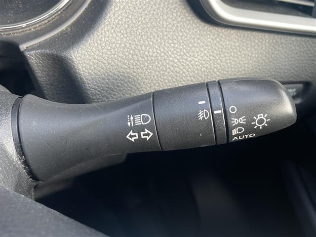 Nissan X-TRAIL 2016 8557124-3