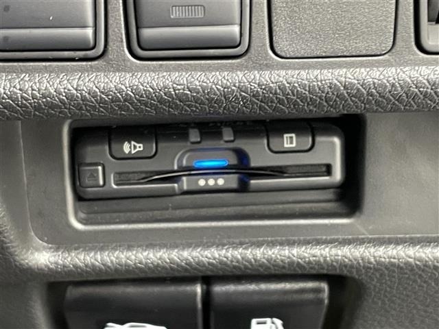 Nissan X-TRAIL 2022 8557146-10