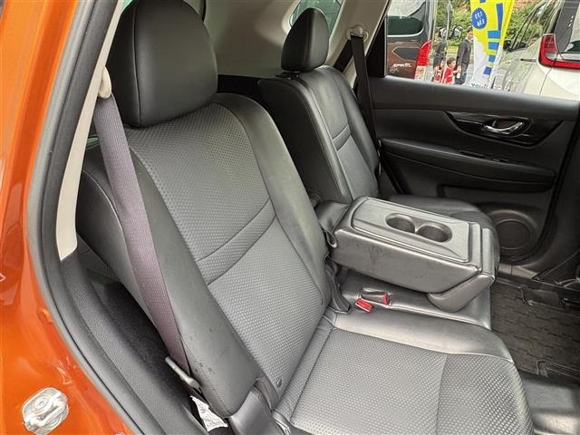 Nissan X-TRAIL 2019 8557168-10