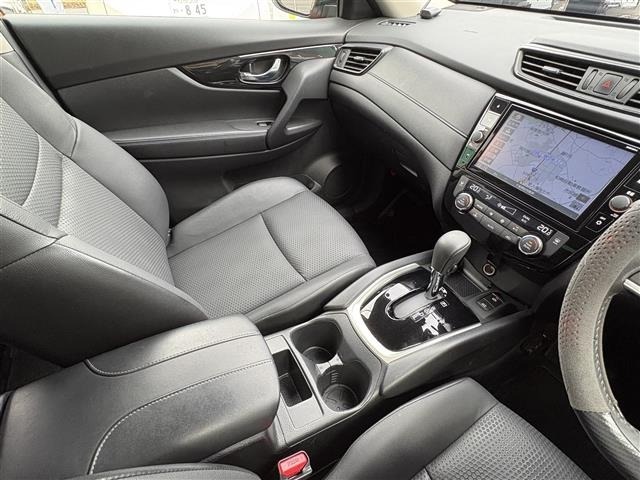 Nissan X-TRAIL 2019 8557168-22