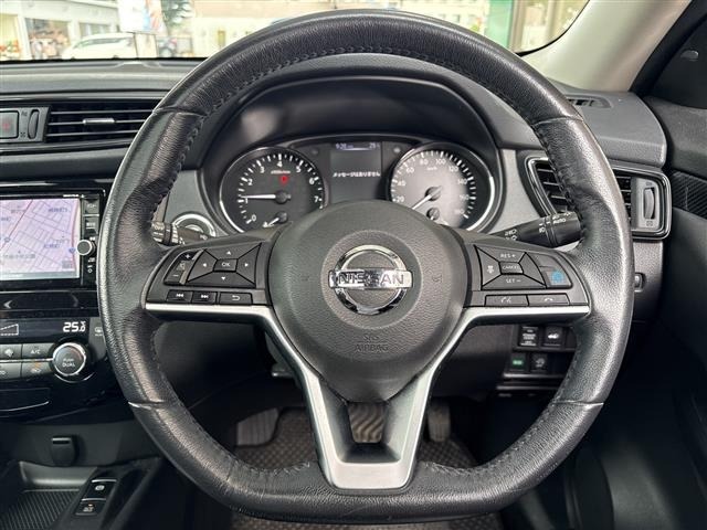 Nissan X-TRAIL 2018 8557216-14