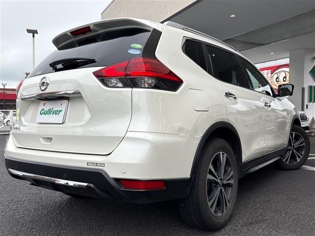 Nissan X-TRAIL 2018 8557216-2