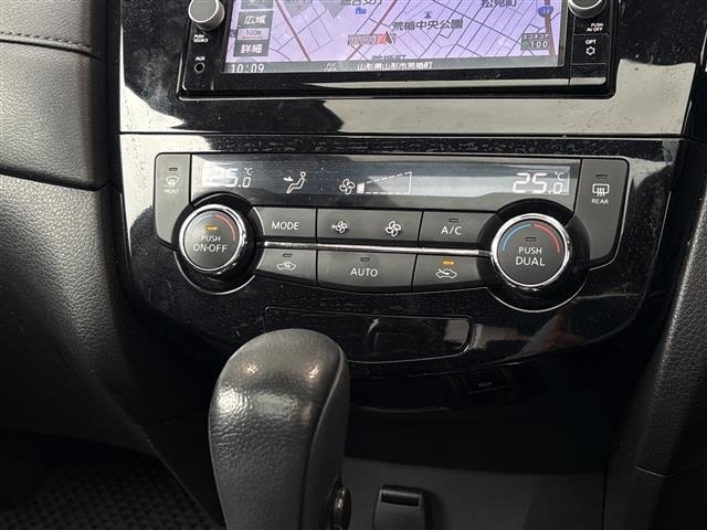 Nissan X-TRAIL 2018 8557216-3
