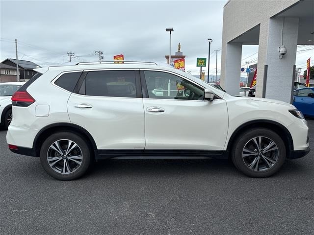 Nissan X-TRAIL 2018 8557216-6