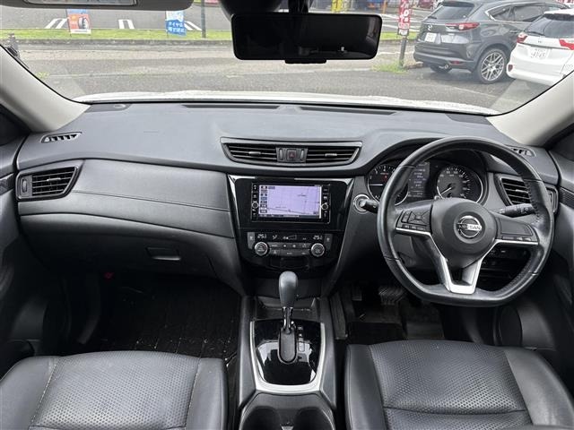 Nissan X-TRAIL 2017 8557228-18