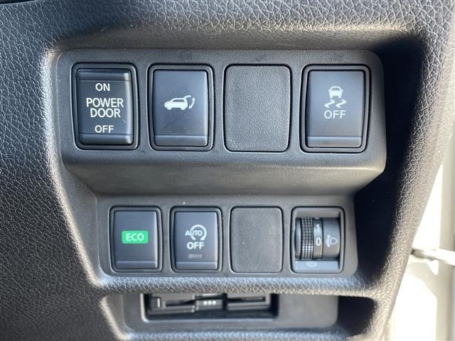 Nissan X-TRAIL 2020 8557237-13
