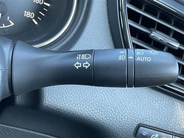 Nissan X-TRAIL 2020 8557237-25