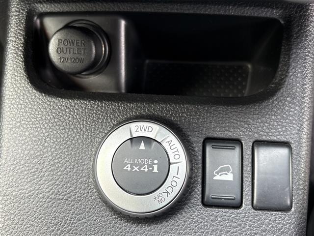 Nissan X-TRAIL 2011 8557244-1