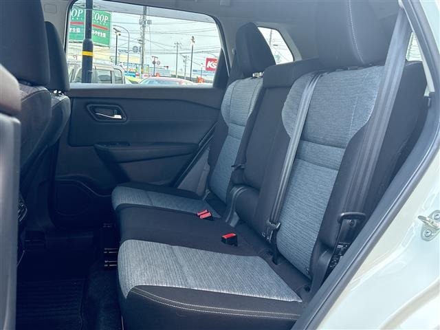 Nissan X-TRAIL 2023 8557273-11