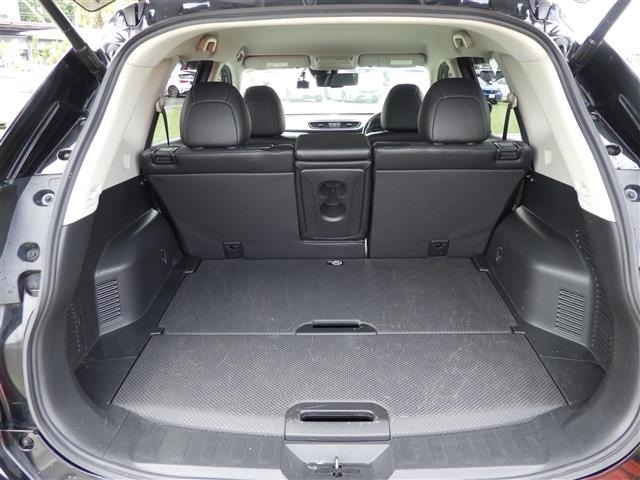 Nissan X-TRAIL 2018 8557278-6